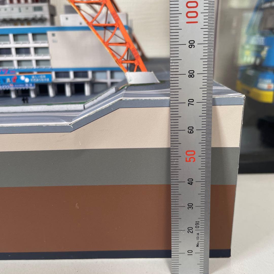 東京タワーペーパークラフト完成品1/500スケール　模型　プラモ　ランドマーク