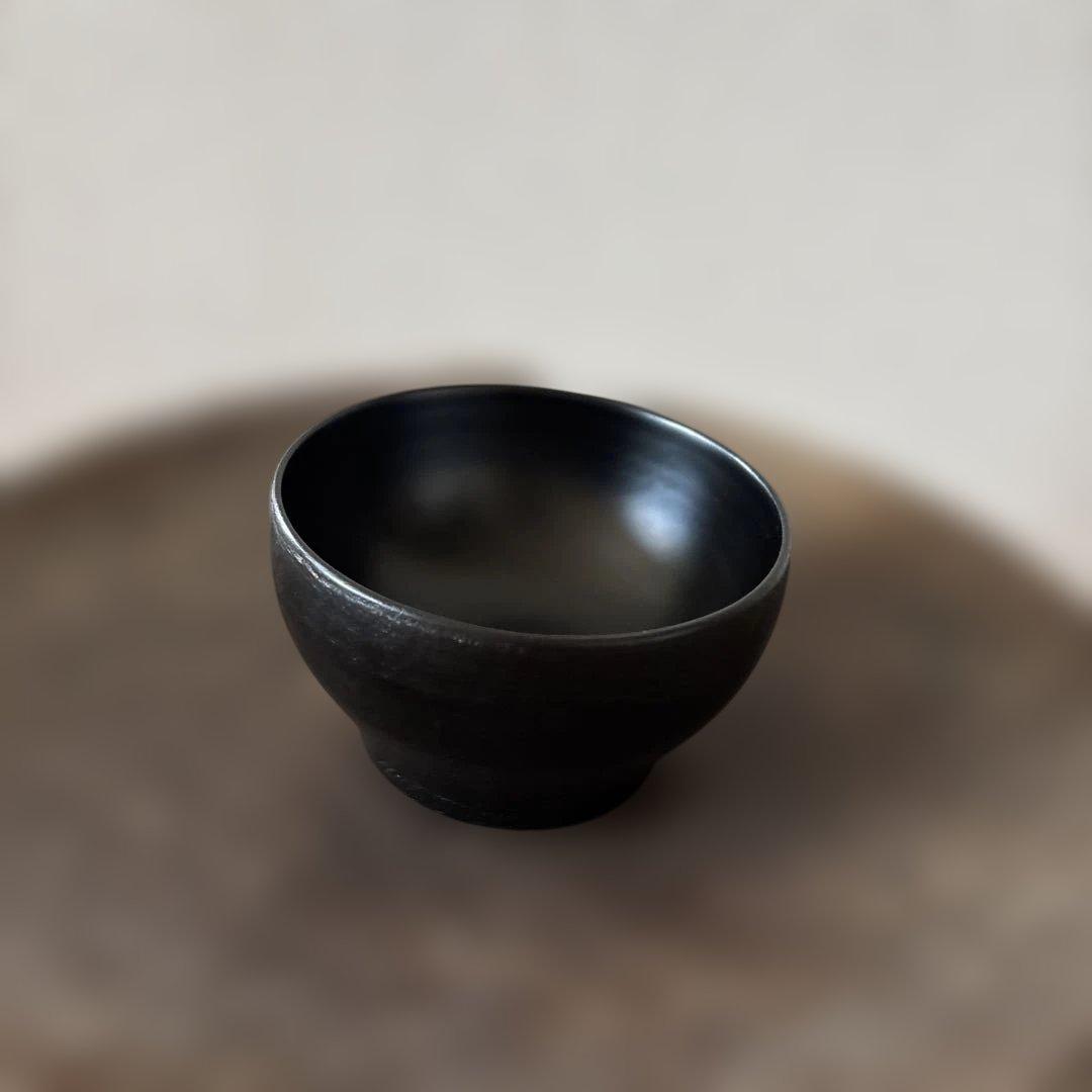 赤木明登氏作 ぐい呑み(大)黒、赤