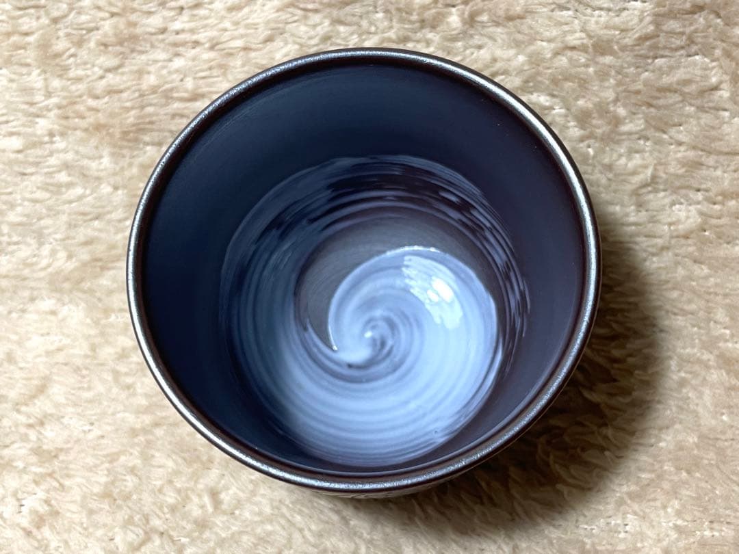 松風作 湯呑揃 共箱 以さむ刻 総彫 刷毛目 萬古焼 名工