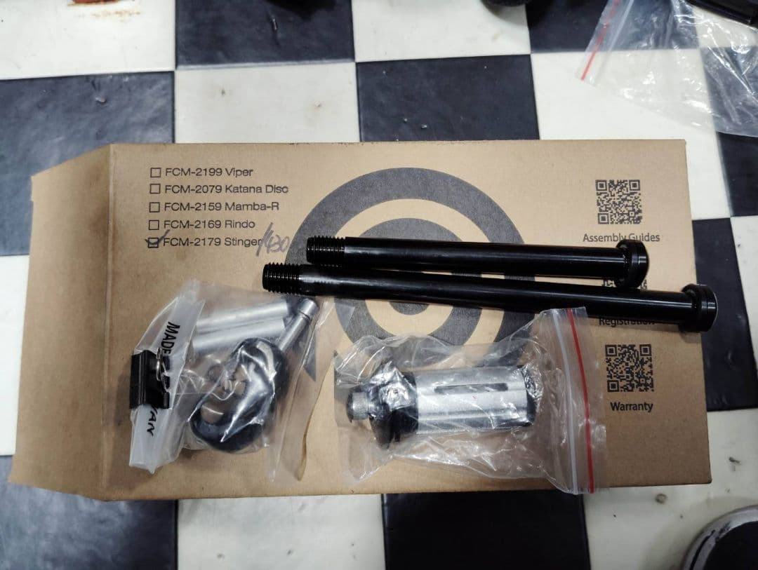 INTERMAX Stinger エアロロードフレーム　XSサイズ