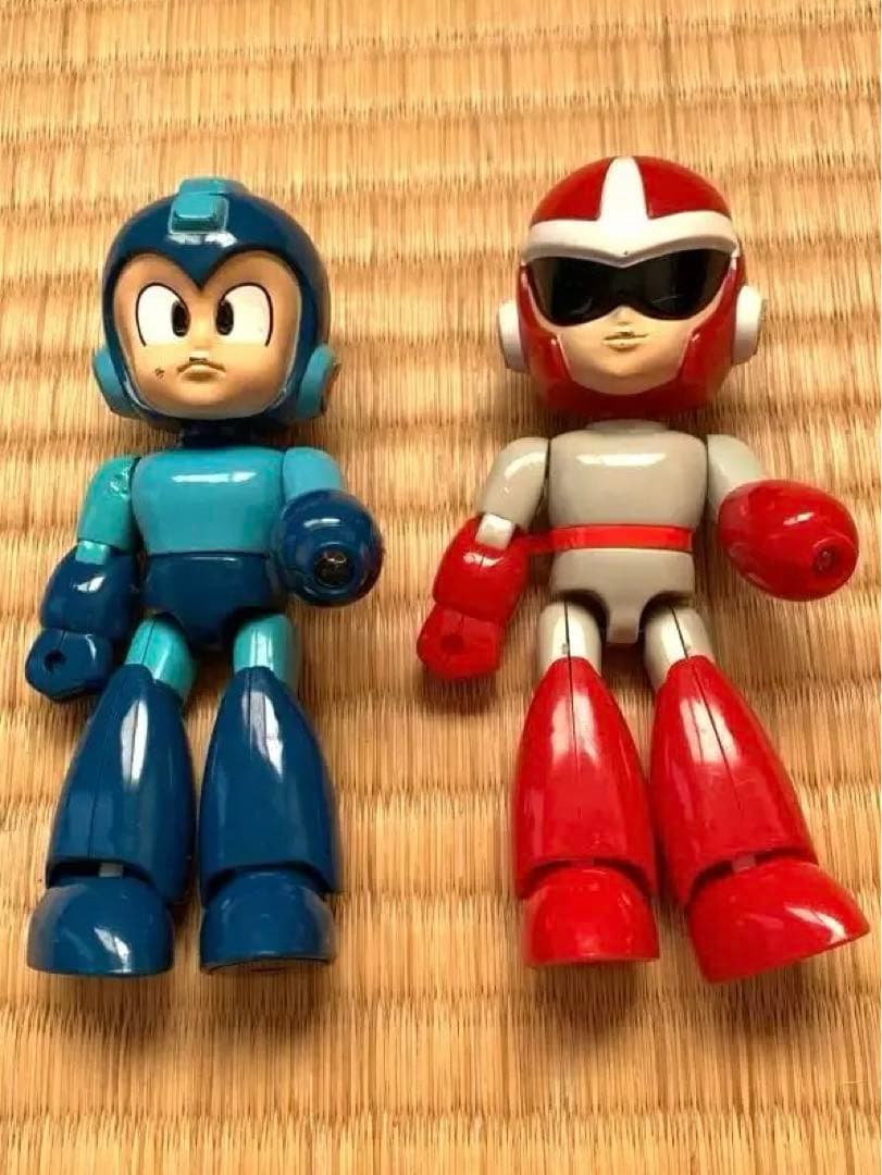 ロックマン　ブルース　フィギュア　プラモデル　カプコン　MegaMan 当時物