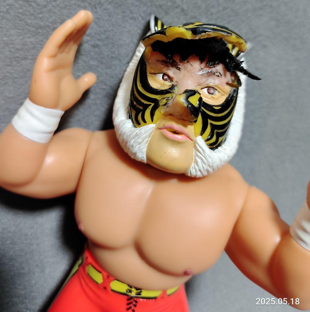 4代目タイガーマスク マスク剥ぎ 素顔見え カスタムソフビ HAO絶版 覆面剥ぎ