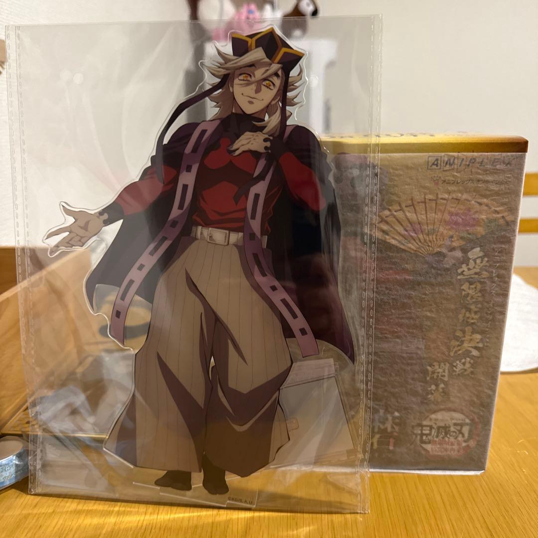 無限列車編 童磨 フィギュアB賞、アクリルスタンド C賞