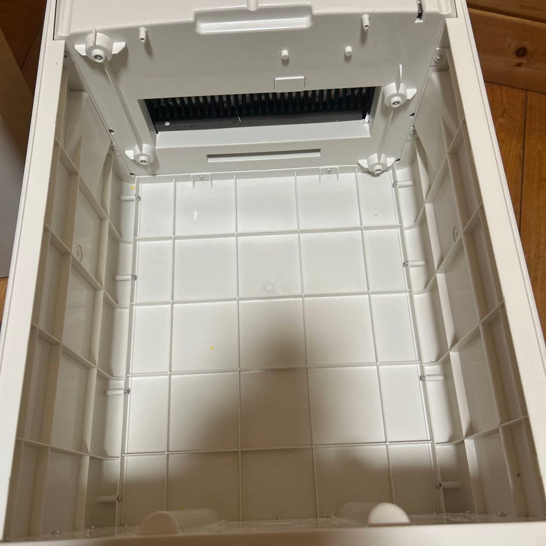 パーソナルシュレッダノイズレス（クロスカット） NPS-CNLO1W 23年製