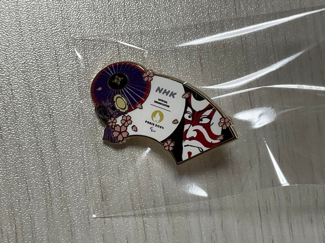 パリオリンピック パラリンピック NHK 扇型 メディア ピンバッジ