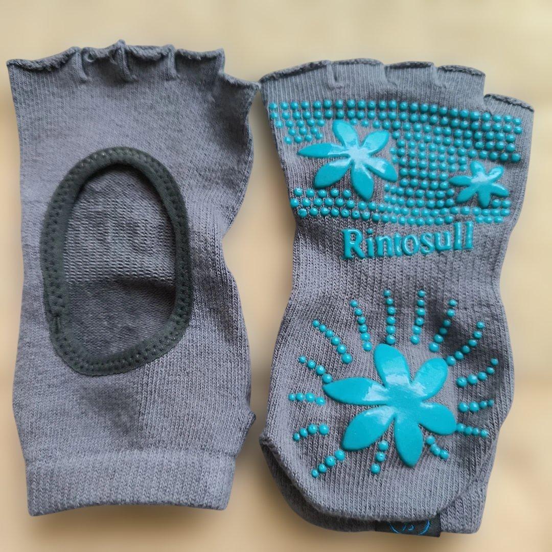 パーフェクトフォーム トップス＆レギンス＆ソックス セット Mサイズ