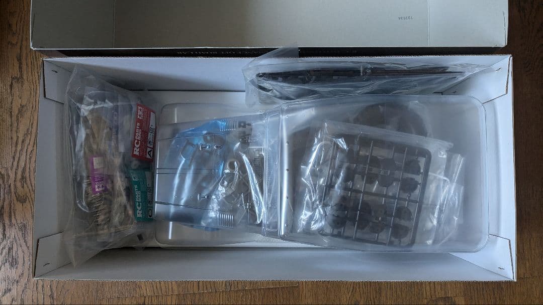 【新品・未組立】タミヤ CC-02 CHASSIS トヨタ ランドクルーザー40