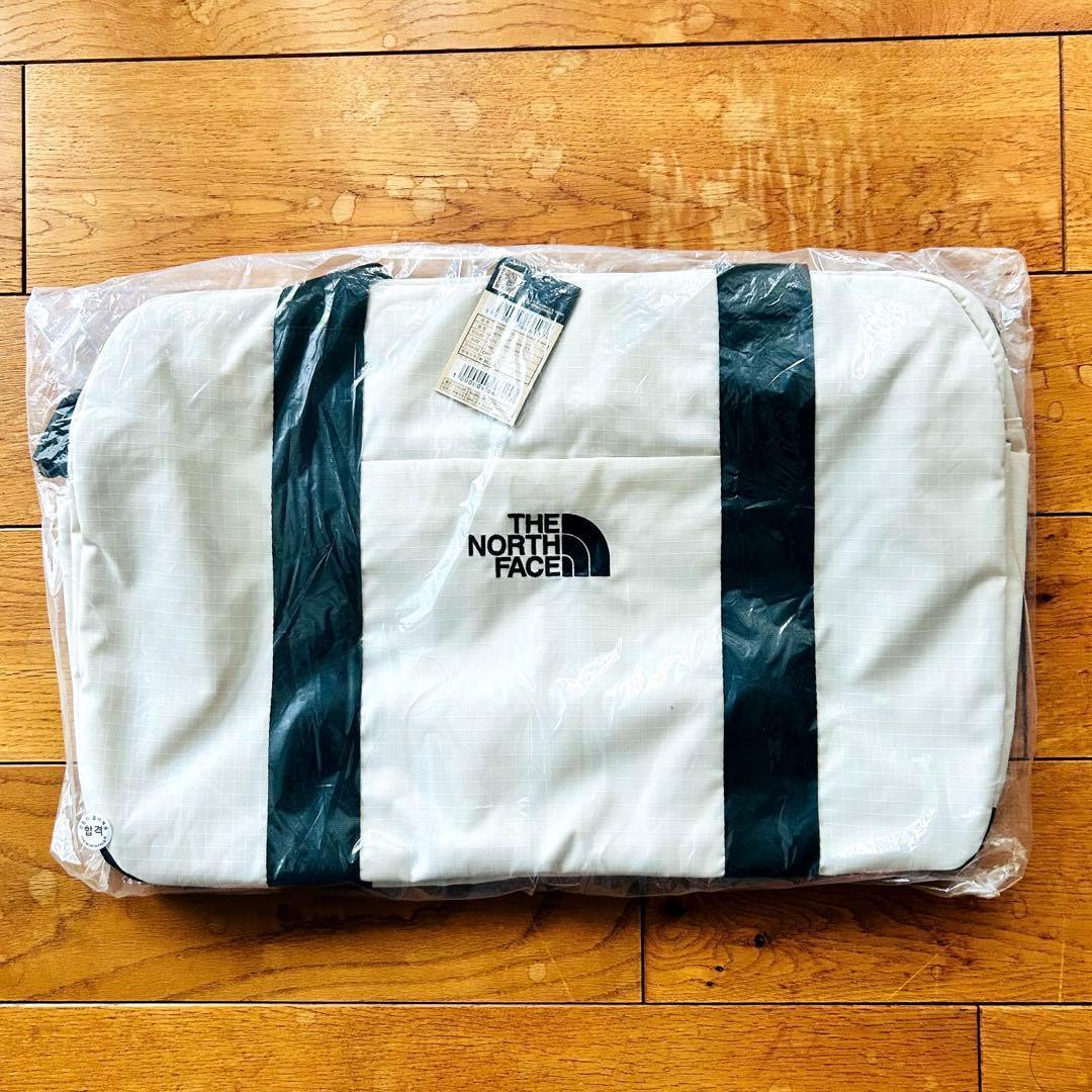 ノースフェイスHERITAGE CARGO L ホワイト ボストンバック 30L