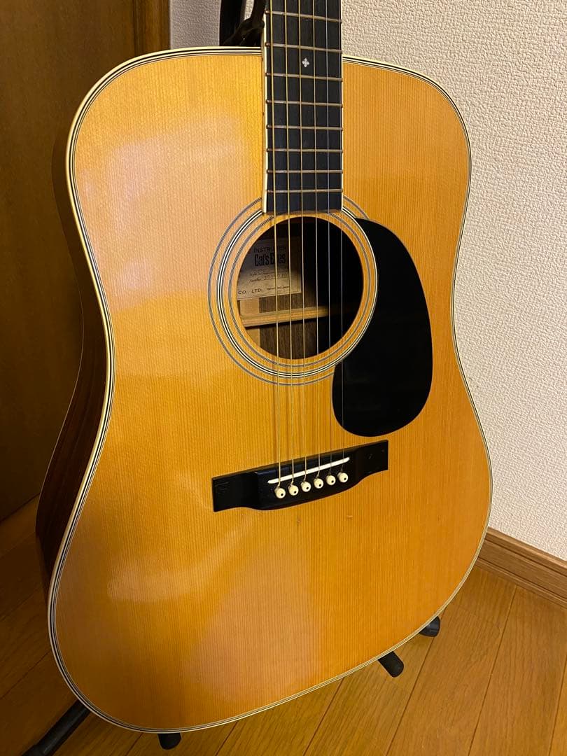 Cat's Eyes CE300アコースティックギター