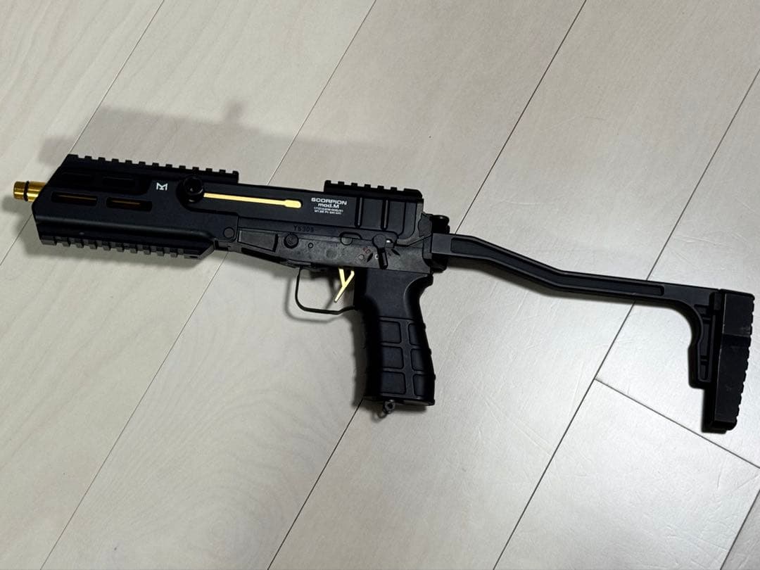 東京マルイ　スコーピオンmod.M カスタム済み　リポ化