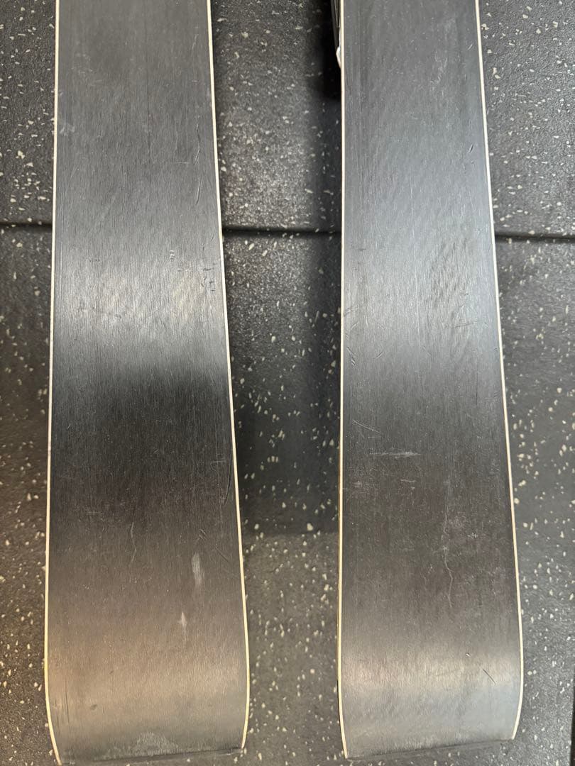 フォルクル　レースタイガー　SL 157cm