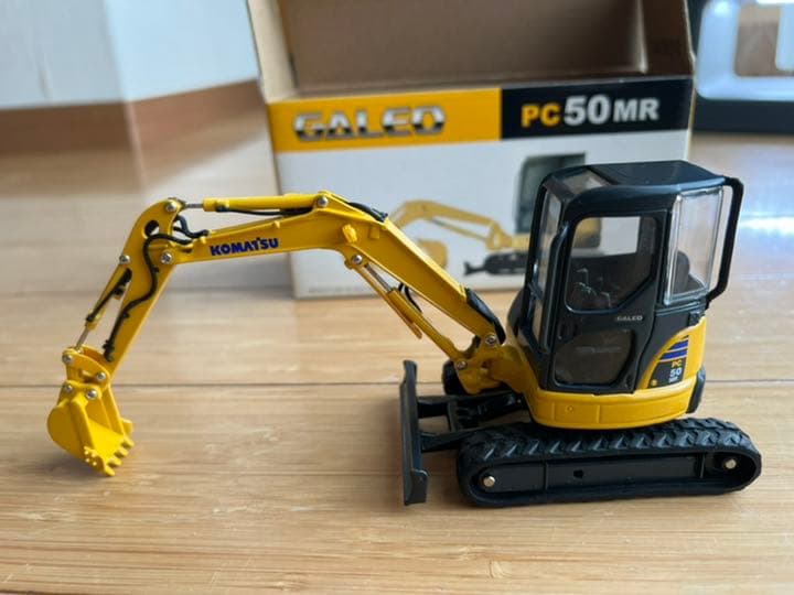 限定値下げ　GALEO PC50 MR コマツ　KOMATSU