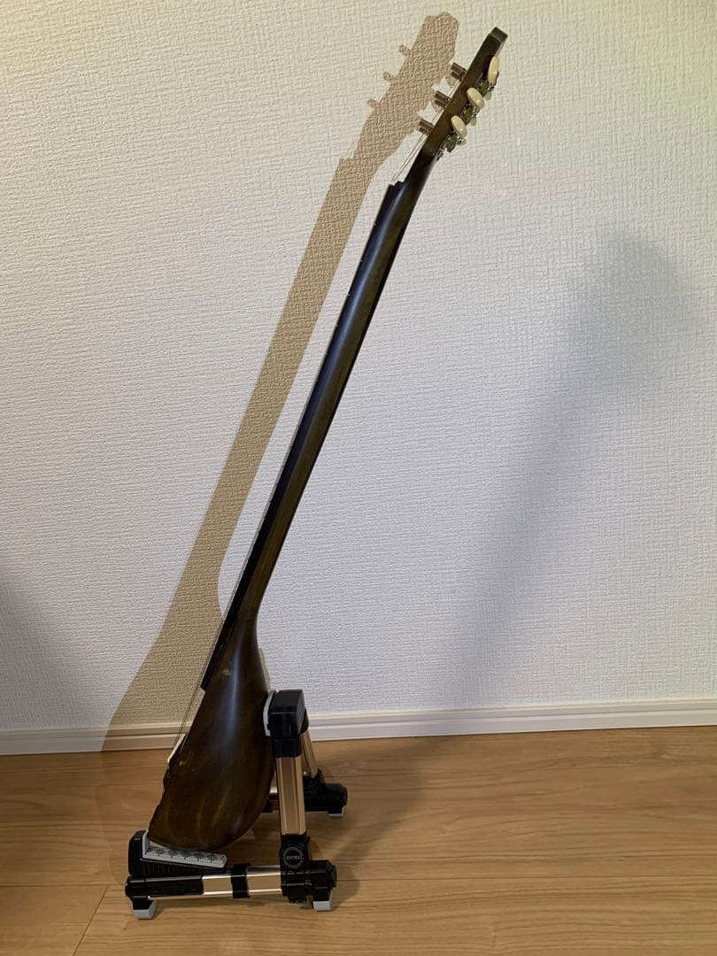 tzouras ツォーラス　ギリシャ 民族楽器　南ヨーロッパ