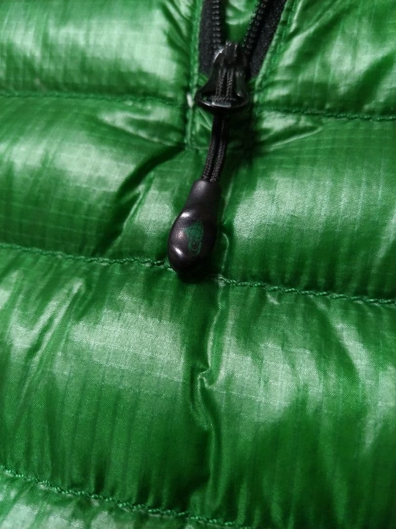ビームスゴルフ　ハーフジップ　ダウンジャケット　グリーン