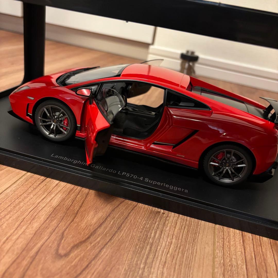 オートアート　1/18 ランボルギーニ　ガヤルド　スーパーレジェーラ