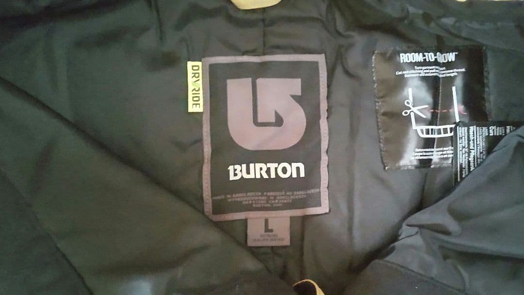 【新品】BURTON キッズウェアー 上下セット ピンク L