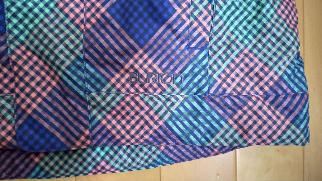 【新品】BURTON キッズウェアー 上下セット ピンク L