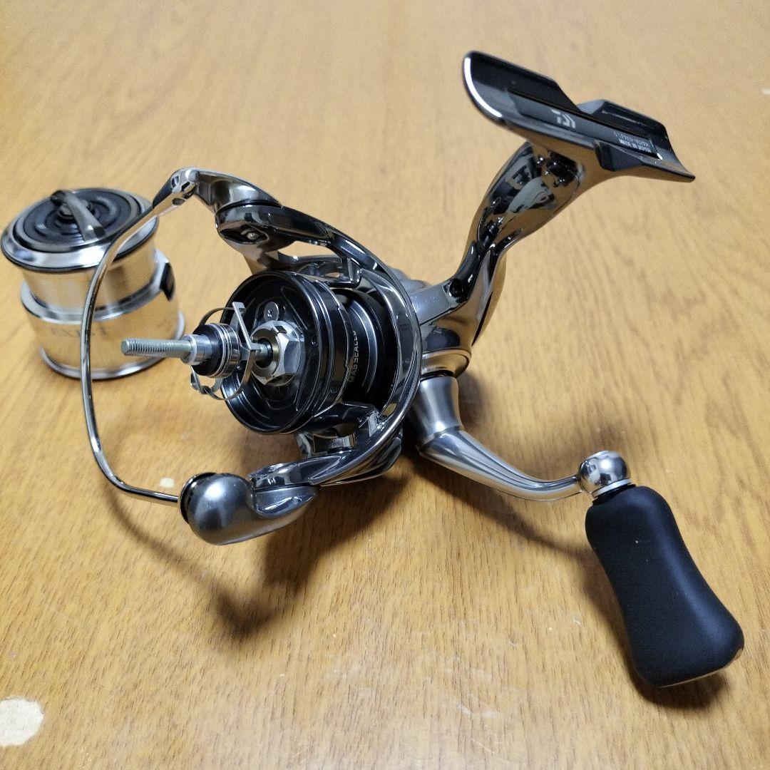 22イグジスト SF1000S-P ダイワ スピニングリール アジング 美品