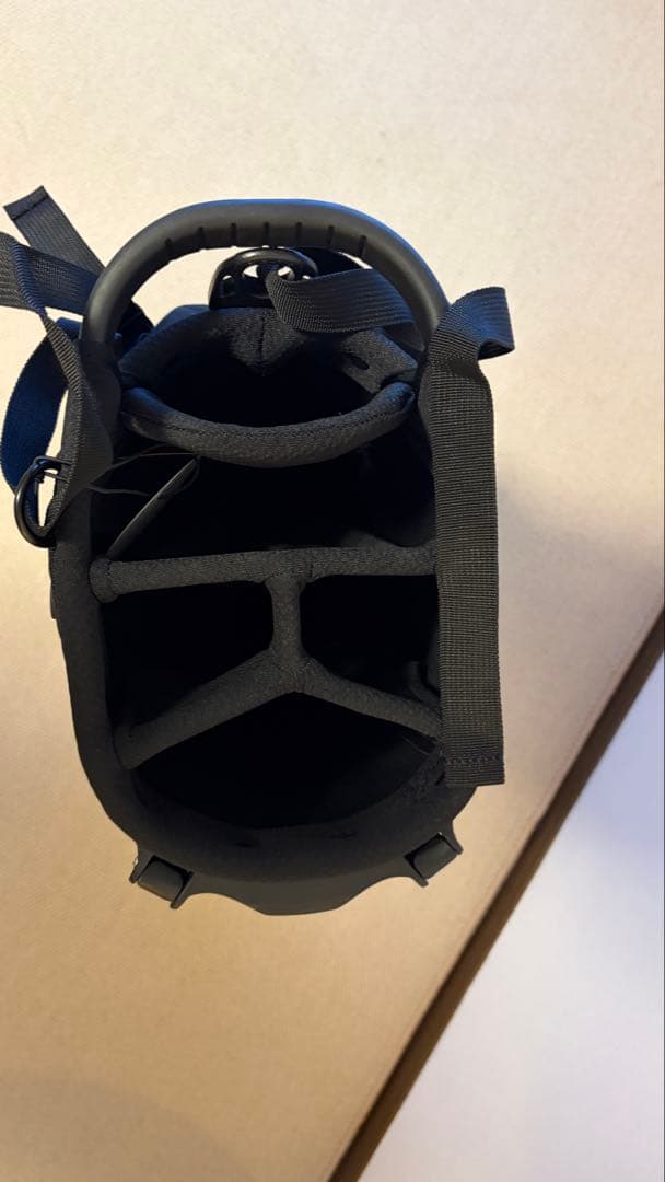 Jonesゴルフ　キャディバッグ　黒　ロゴ刺繍付