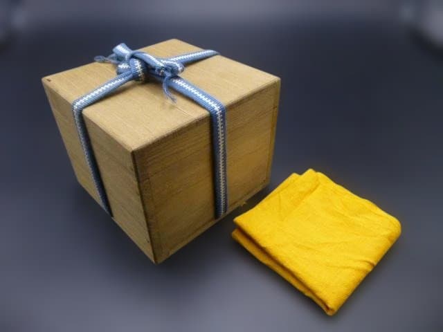 千家十職塗師　八代　中村宗哲　四君子扇蒔絵　棗／共箱