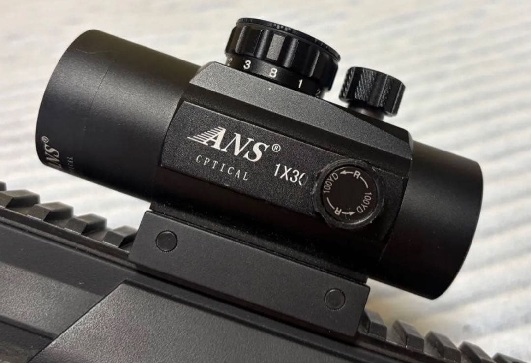 東京マルイ MP7A1 (ガス)・ドットサイト・フルオートトレーサー他付属品多数