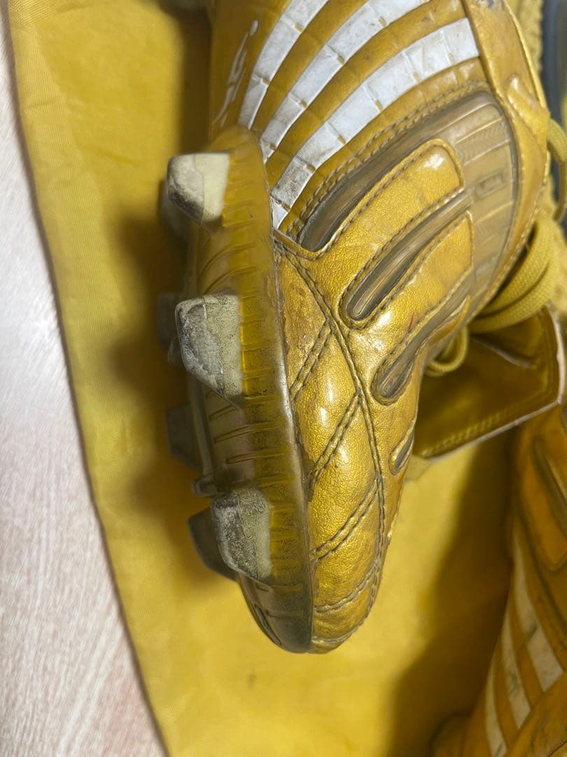 値下セール中【廃盤激レア】adidas プレデターパワースワーブ　金×白