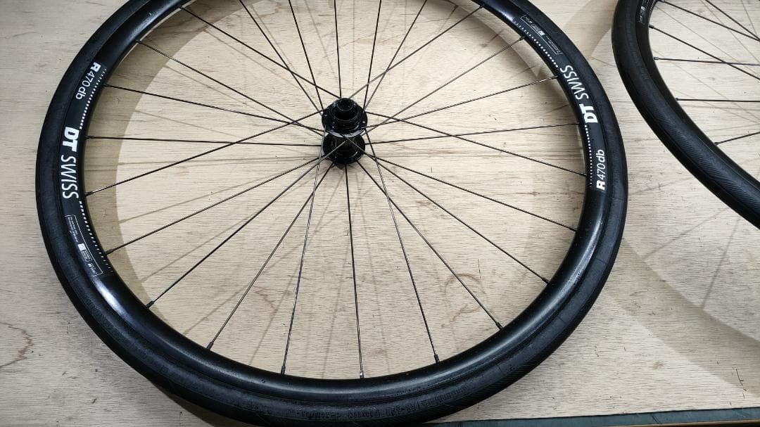 ■DT SWISS R470■ディスクブレーキホイール　前後セット■タイヤ付き■