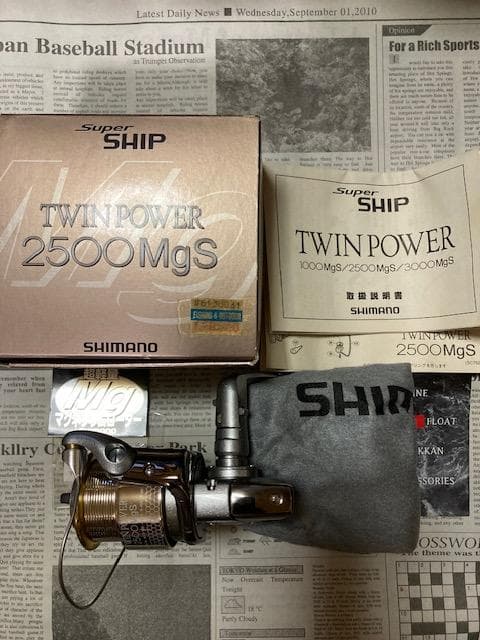 【極美品・完動品】SHIMANO ツインパワー 2500mgs