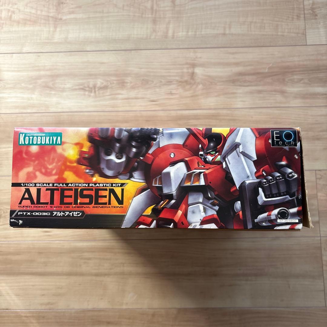 コトブキヤ　アルトアイゼン　1/100スケール　スーパーロット大戦OG