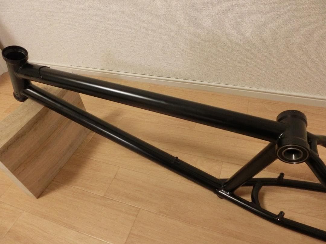 BMX フレームFiend Varanyak V2 20.5