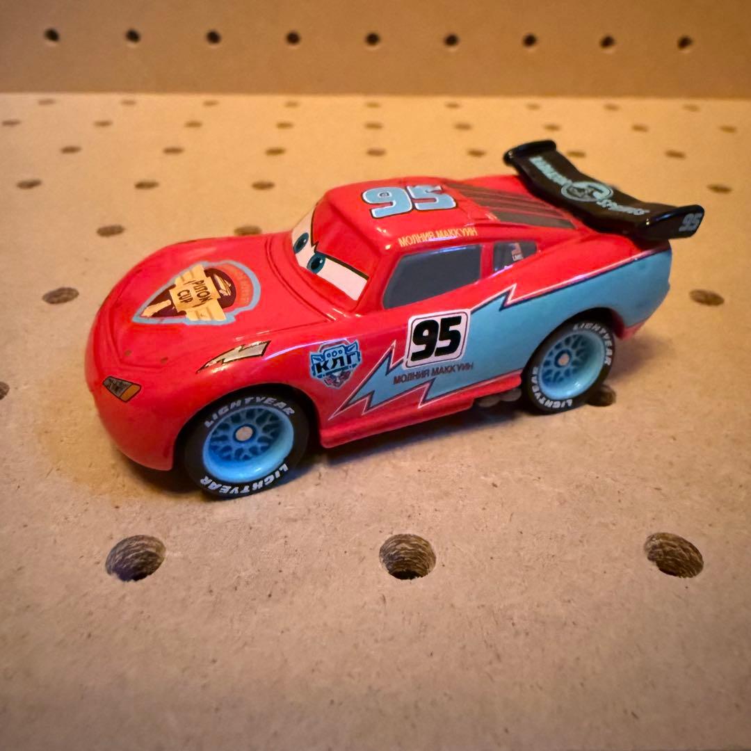 カーズトミカ ライトニング・マックィーン アイスレーサータイプ 非売品 レア