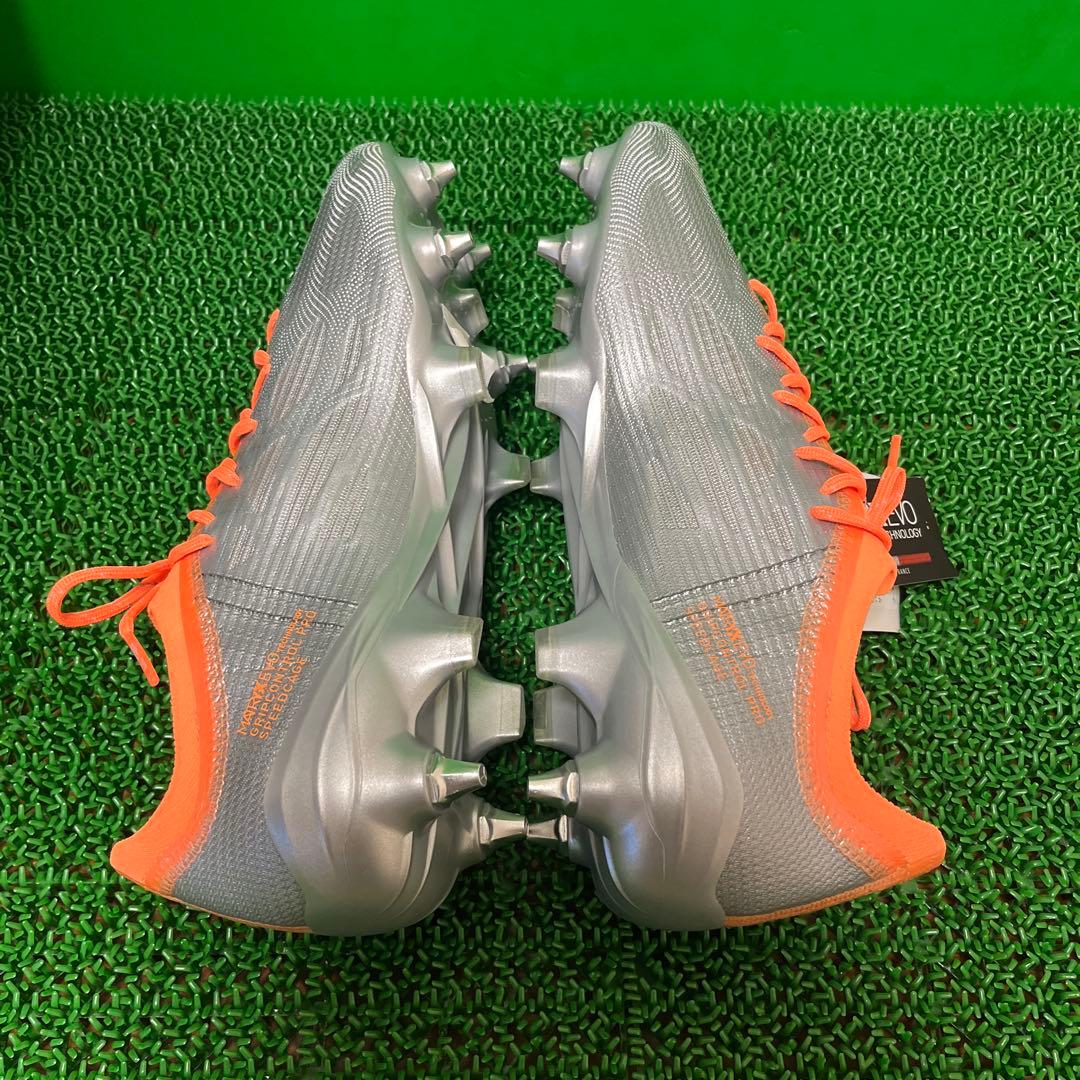 プーマ サッカースパイク ウルトラ 1.4 MXSG(シルバー×オレンジ)