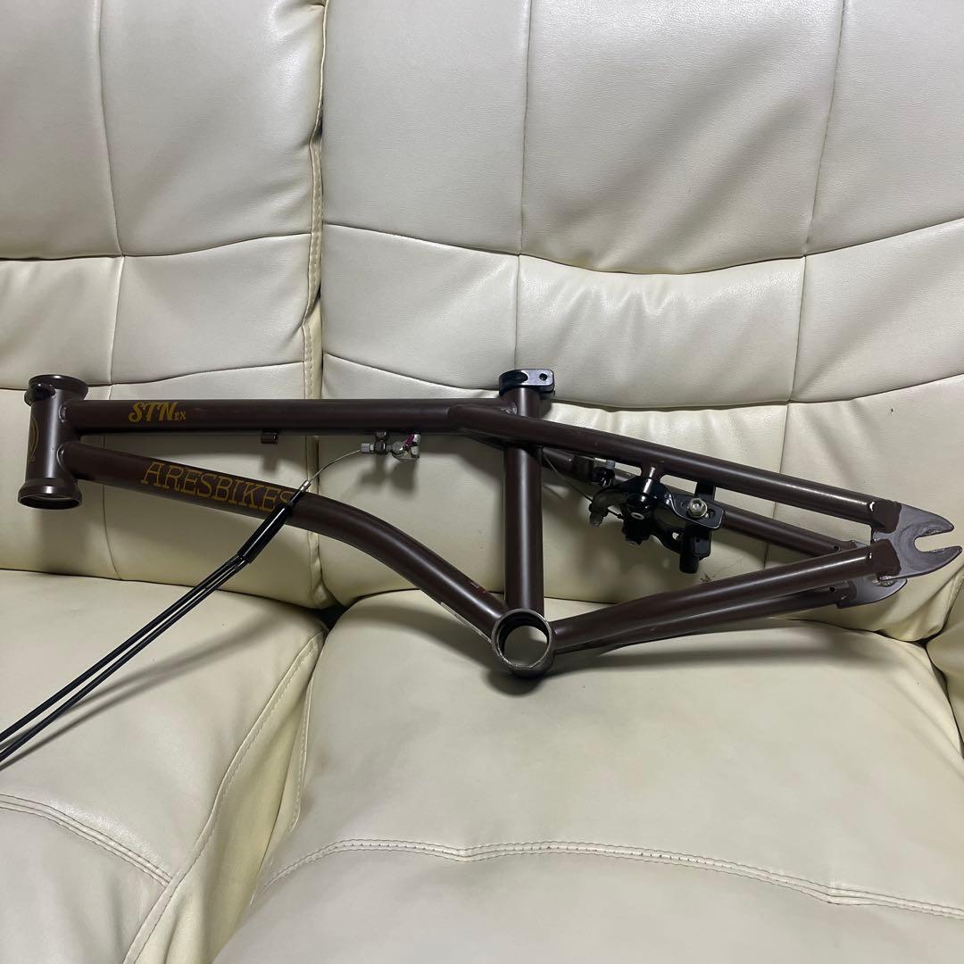 ARESBIKES STN EX BMXフレーム ブラウン