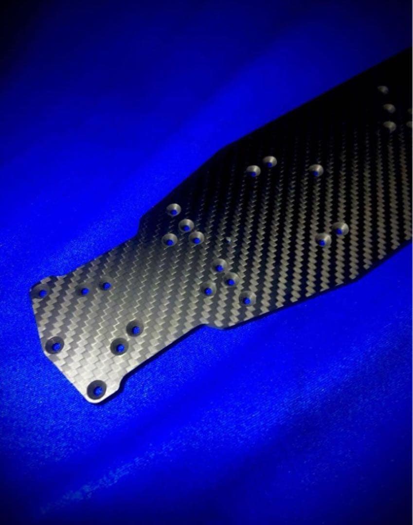 ヨコモ YOKOMO　RD2.0 用　カーボンシャーシ　綾織マット　特注2.5㎜