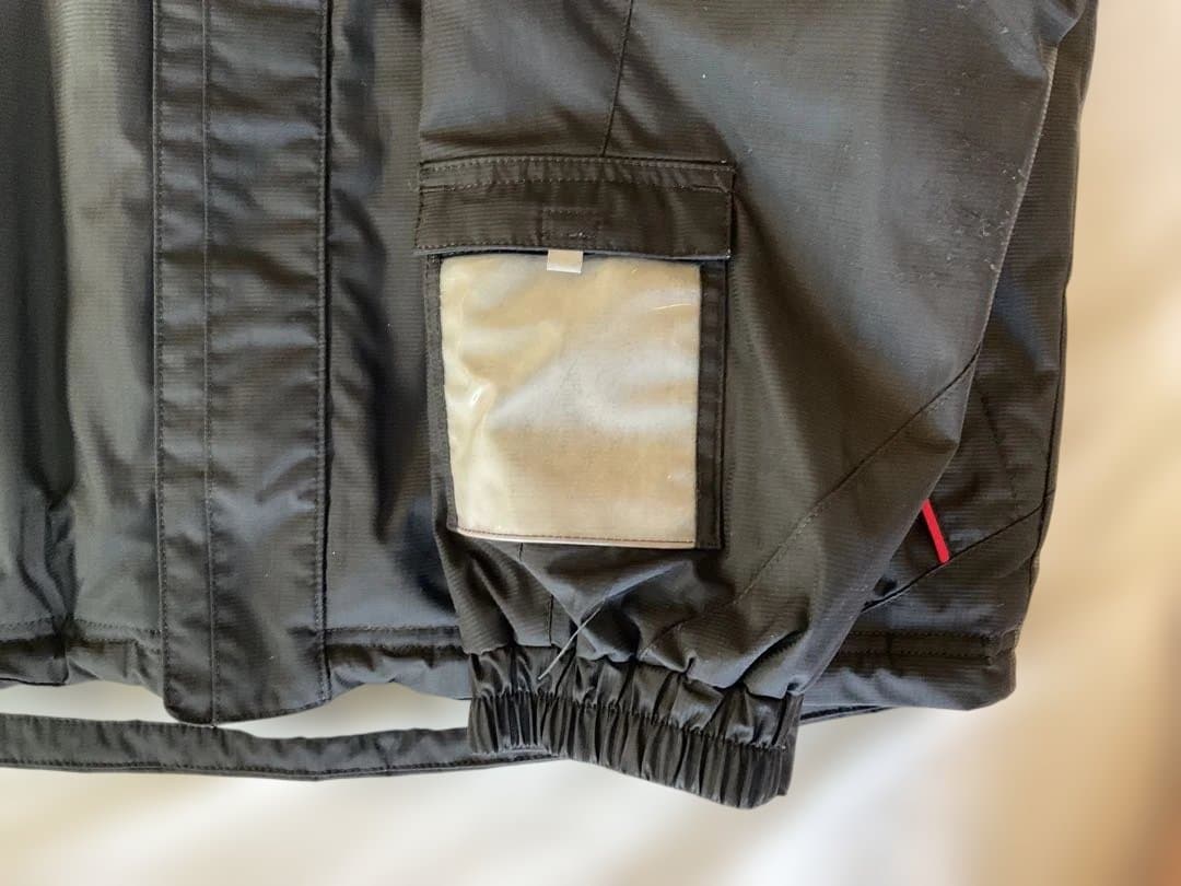 極美品！デサントDESCENTE スキーウェア上下 ジュニア160 メンズXS