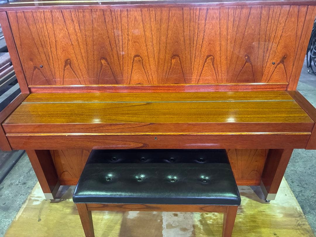 YAMAHA アップライトピアノ　W104 ワンオーナー