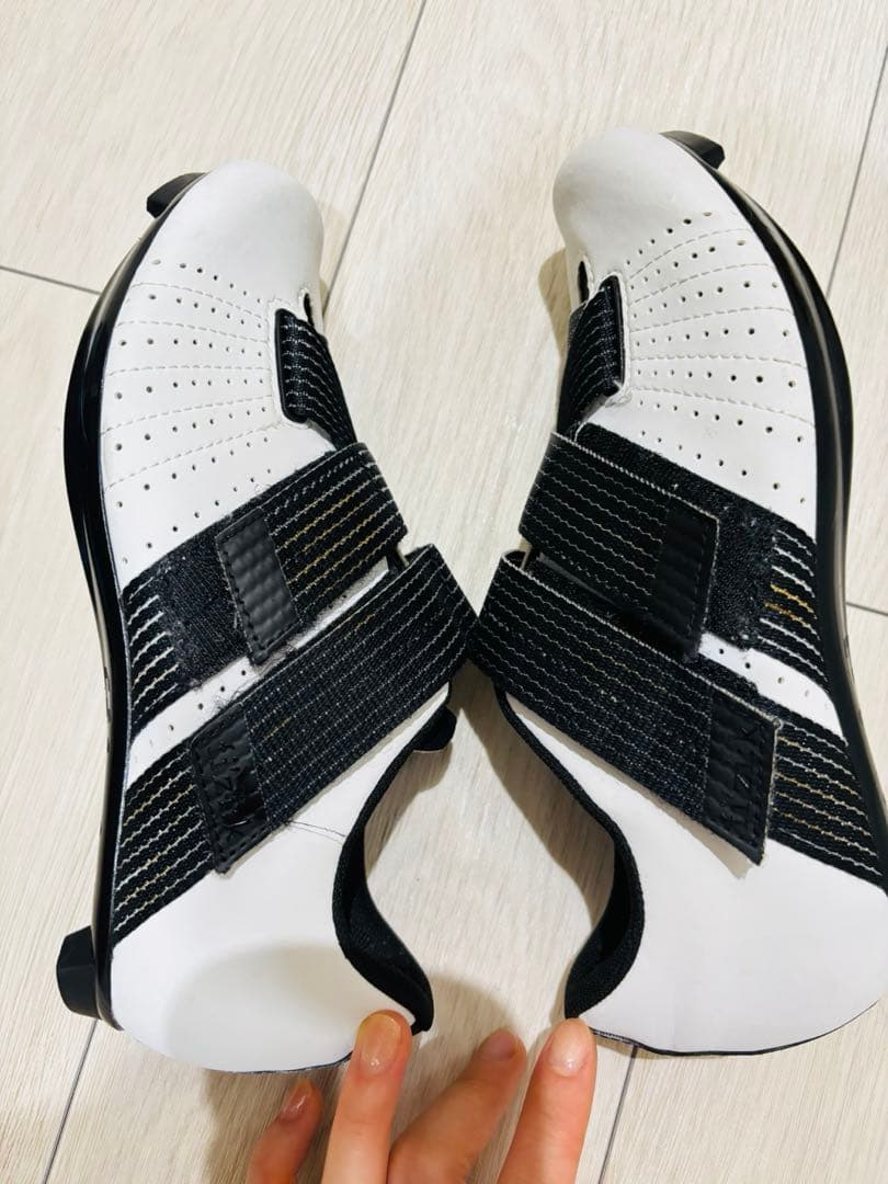 美品　フィジークTEMPO テンポ　パワーストラップ　23.0 36