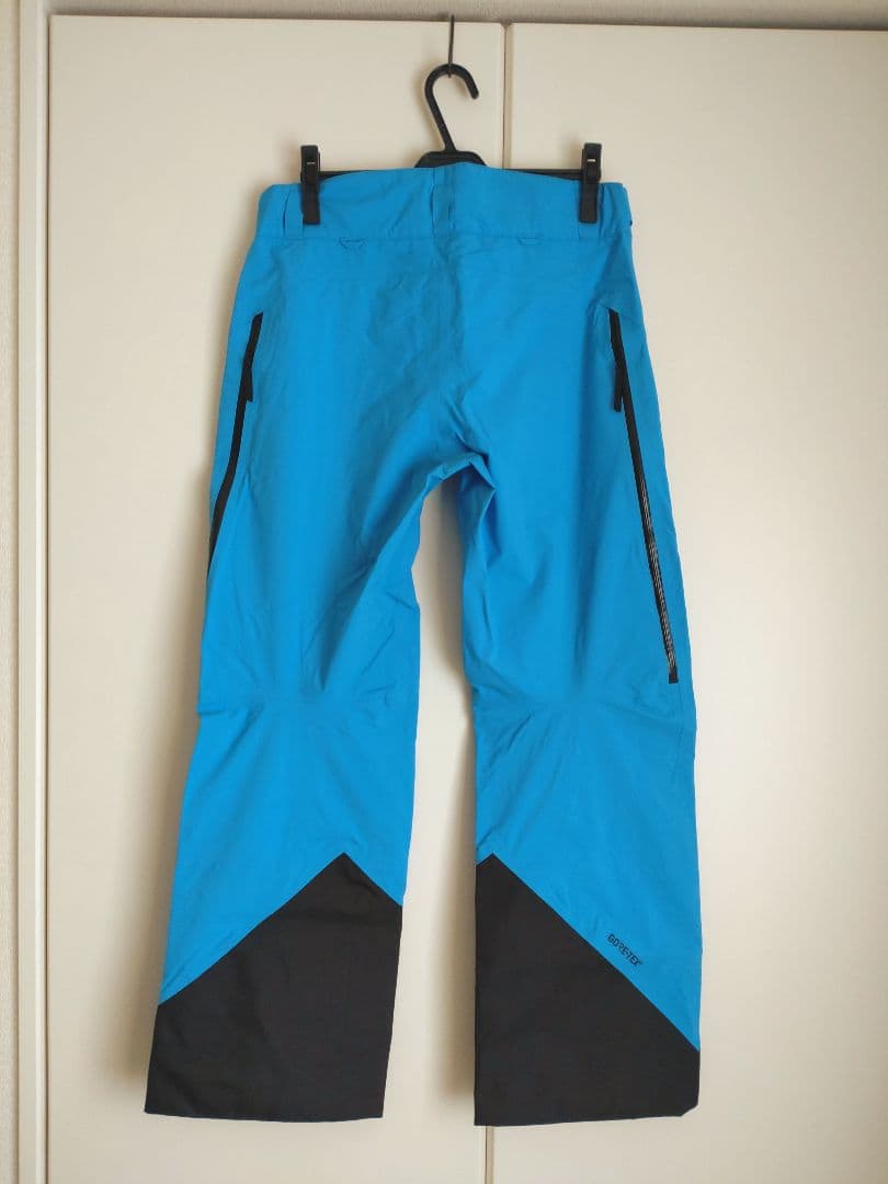 【新品未使用】PeakPerformance　スキーウエア　パンツ