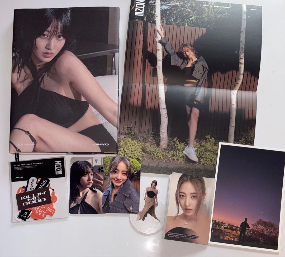 TWICE グッズ　まとめ売り