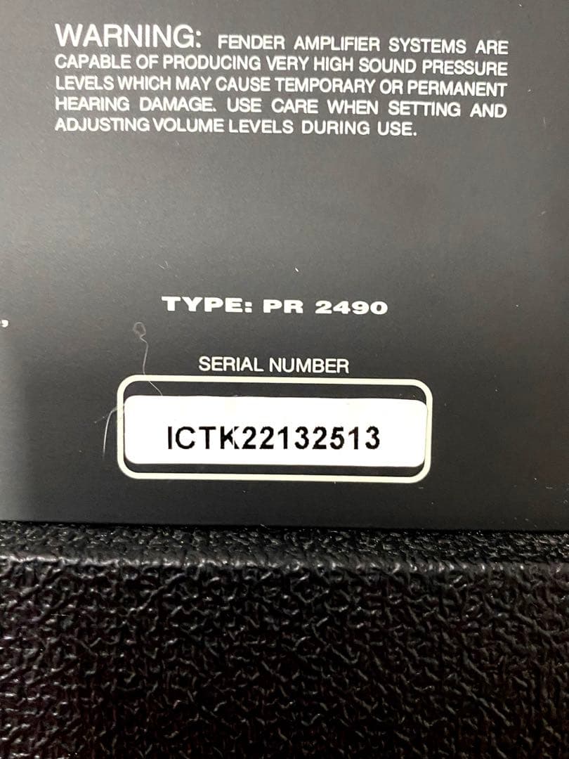 Fenderフェンダー Rumble 15ベース用コンボアンプ