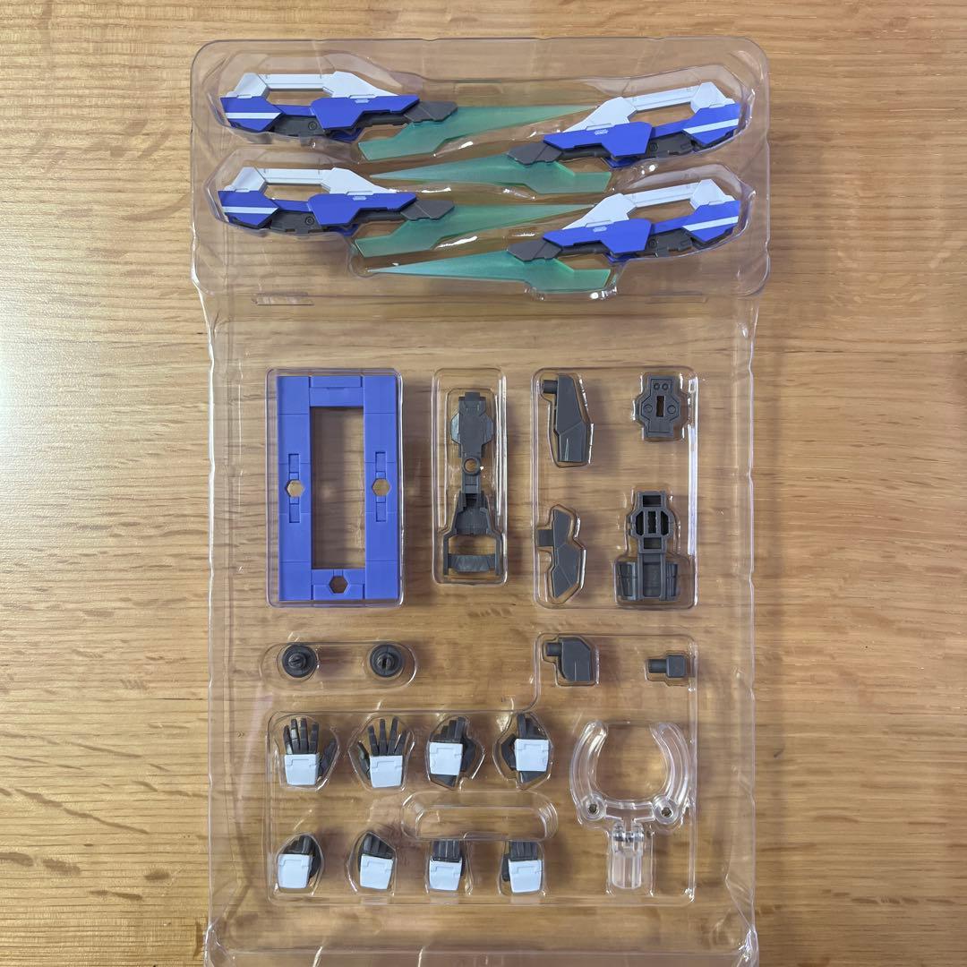 メタルビルド　ダブルオークアンタ フルセイバー　2024 ※開封品