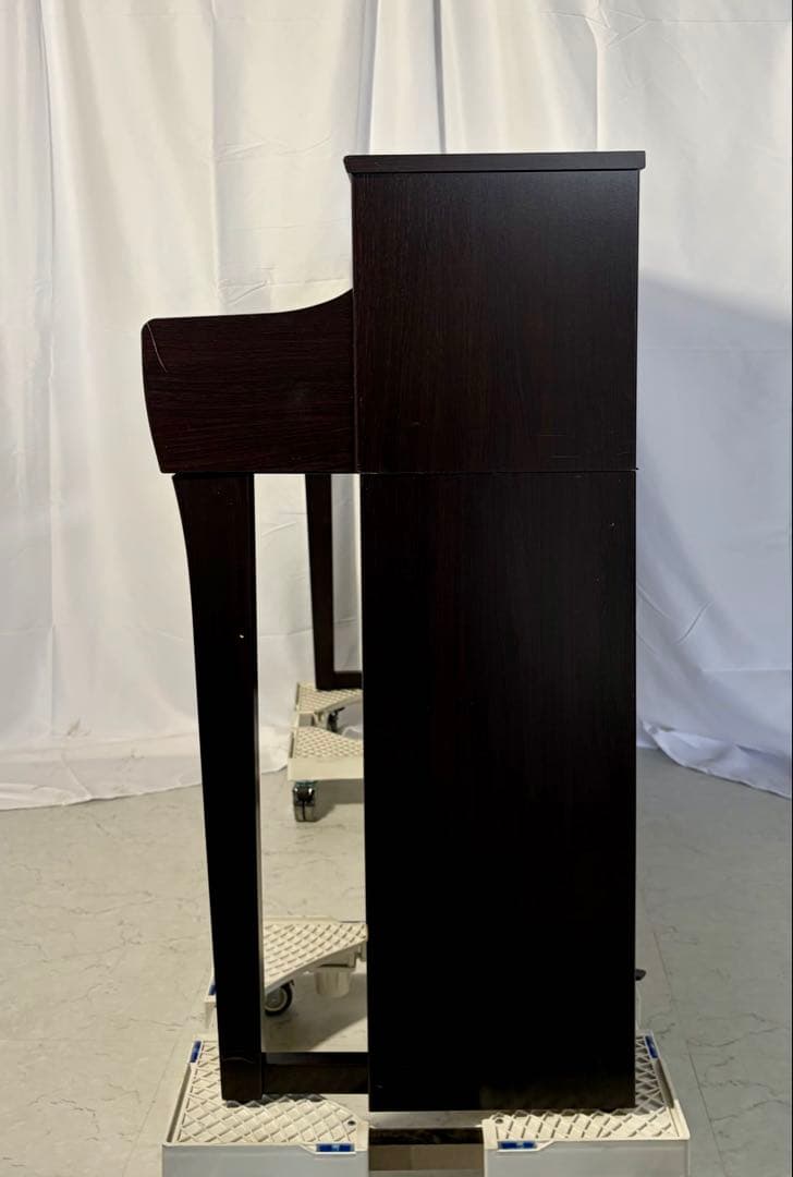 ④【送料込み】YAMAHA 電子ピアノ　CLP-735