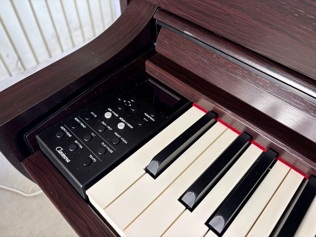 ④【送料込み】YAMAHA 電子ピアノ　CLP-735