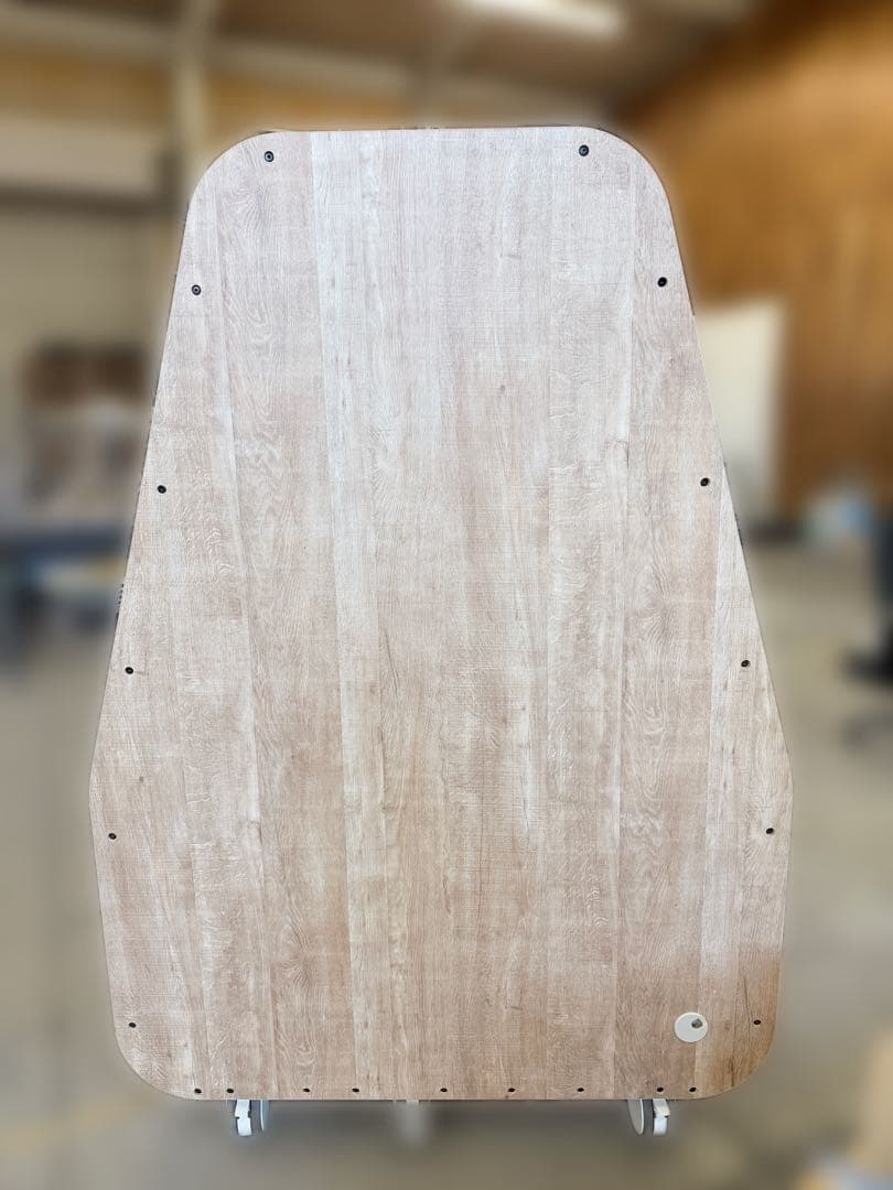 フリーアドレス用可動式集中ブース