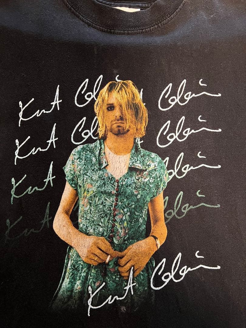 ミュージシャン NIRVANA  COBAIN DRESS M&O LARGE 4992