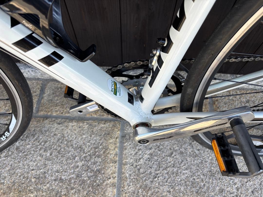 ロードバイクデビューに！ジャイアント　デファイ　giant DEFY3 ホワイト