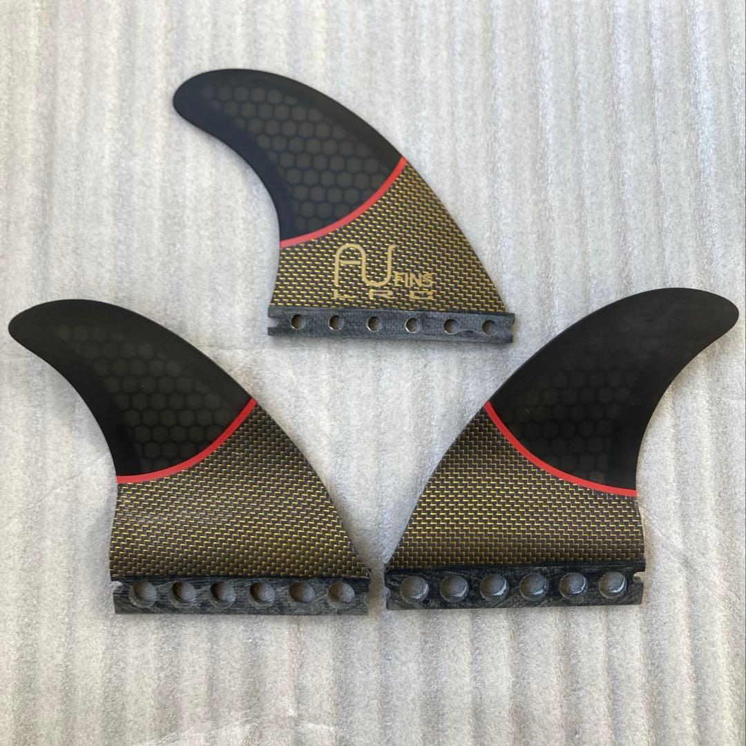 超軽量 AU FINS LFC トライフィンセット 新品未使用　訳あり！