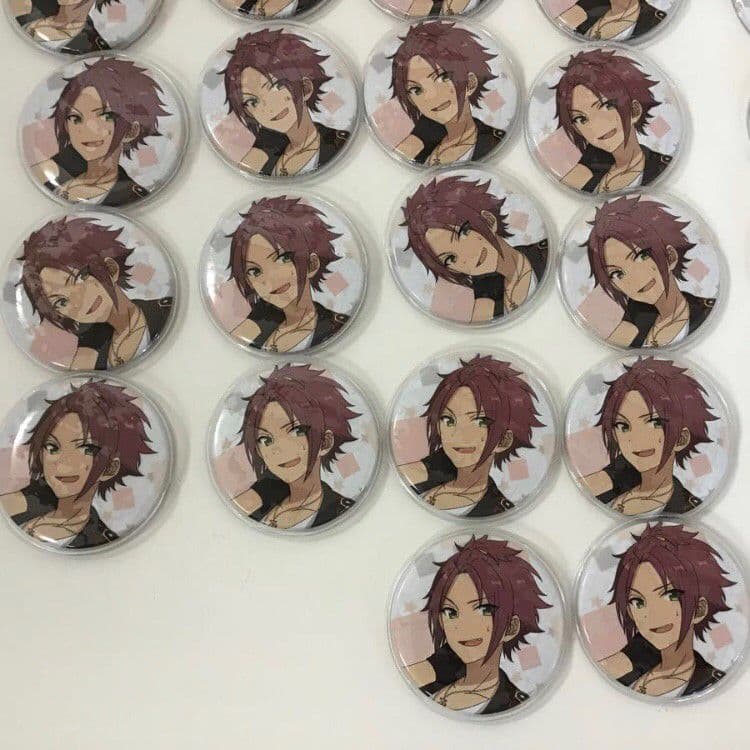 あんさんぶるスターズ　衣更真緒　トリックスター　衣更真緒　あんフェス限定缶バッジ