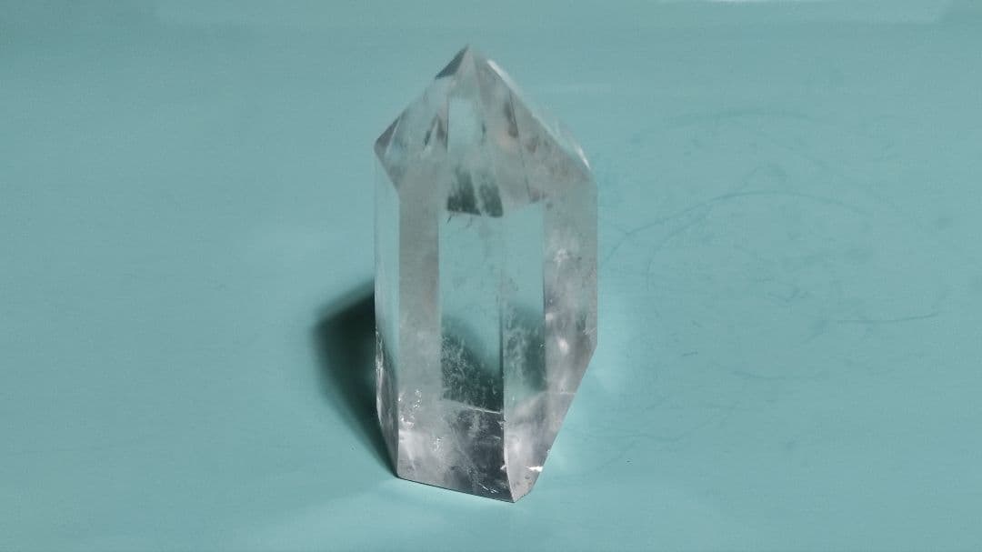 パワーストーン　天然石　エンジェルラダー入り水晶　ポイント　141g　No112