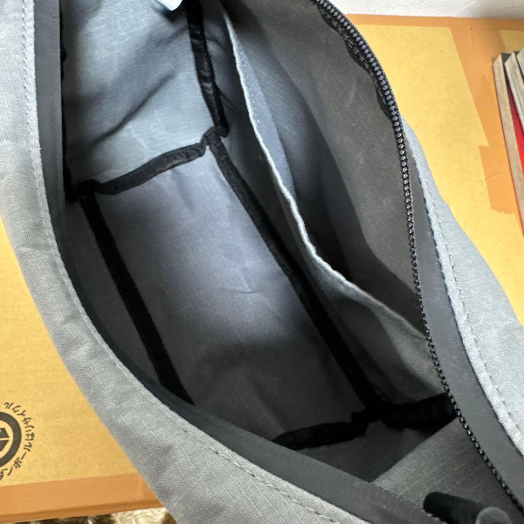 ゴルフバッグ・キャディバッグ CLUBHAUS JONES